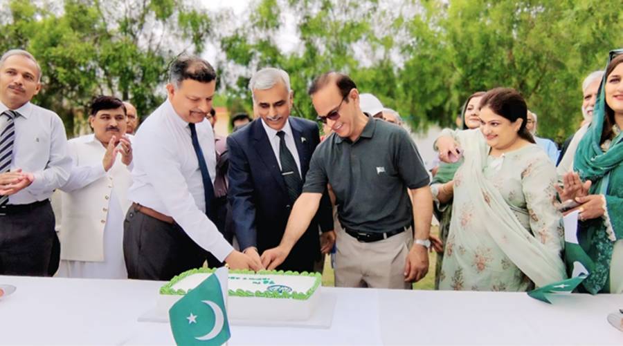 Independence Day celebrated with patriotic zeal at Dental College HITEC-IMS
